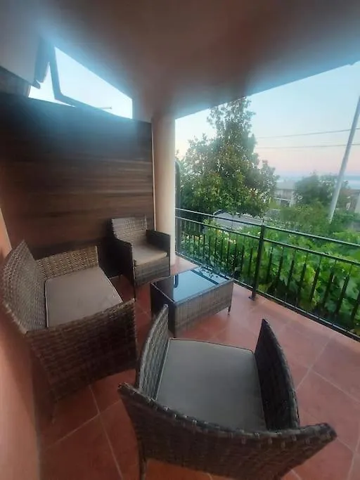 Kuca S Pogledom Na More S Prostranom Terasom Apartment Rijeka