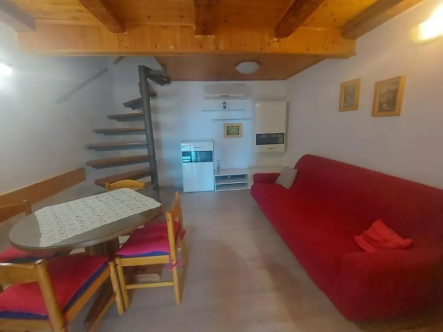 Kuca S Pogledom Na More S Prostranom Terasom Apartment Rijeka